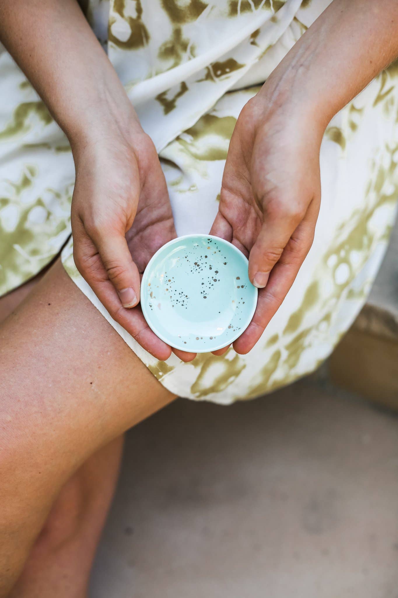 Splash of Good Vibes - Bracelet + Dish Set