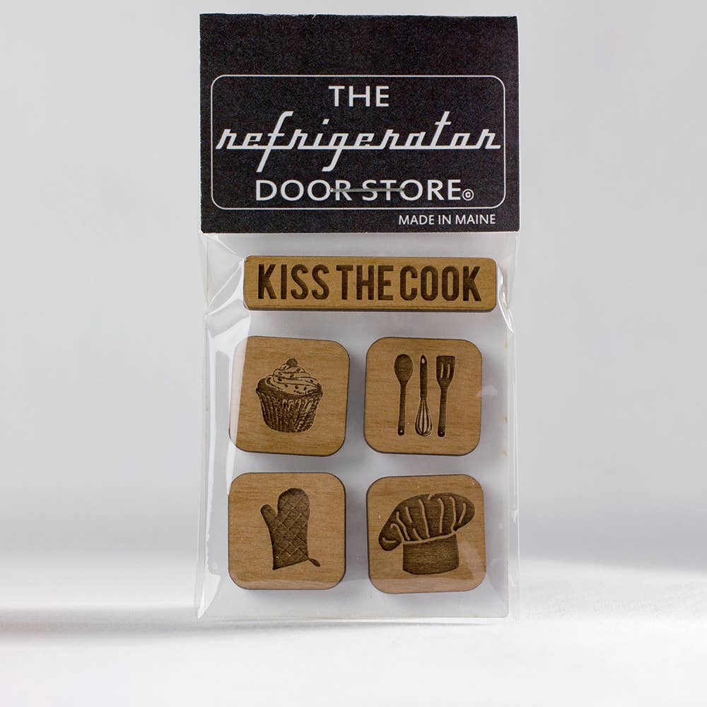 Kiss The Cook  Magnet Set