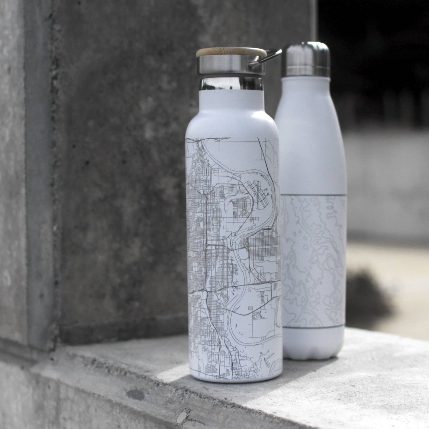 Wenatchee WA Map Bottle with Bamboo Top in Matte White