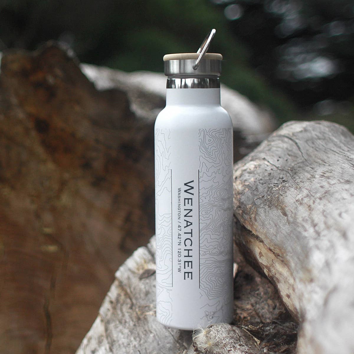 Wenatchee WA Map Bottle with Bamboo Top in Matte White